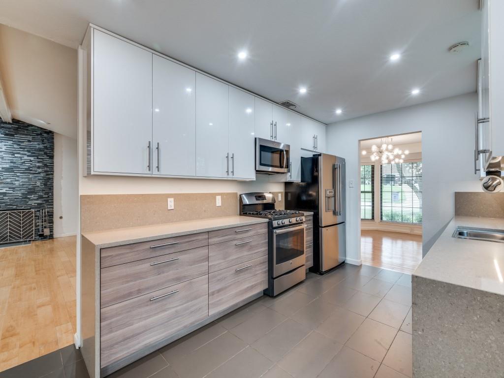 3414 Country Club Road Pantego, TX 76013 - Photo 9 of 26