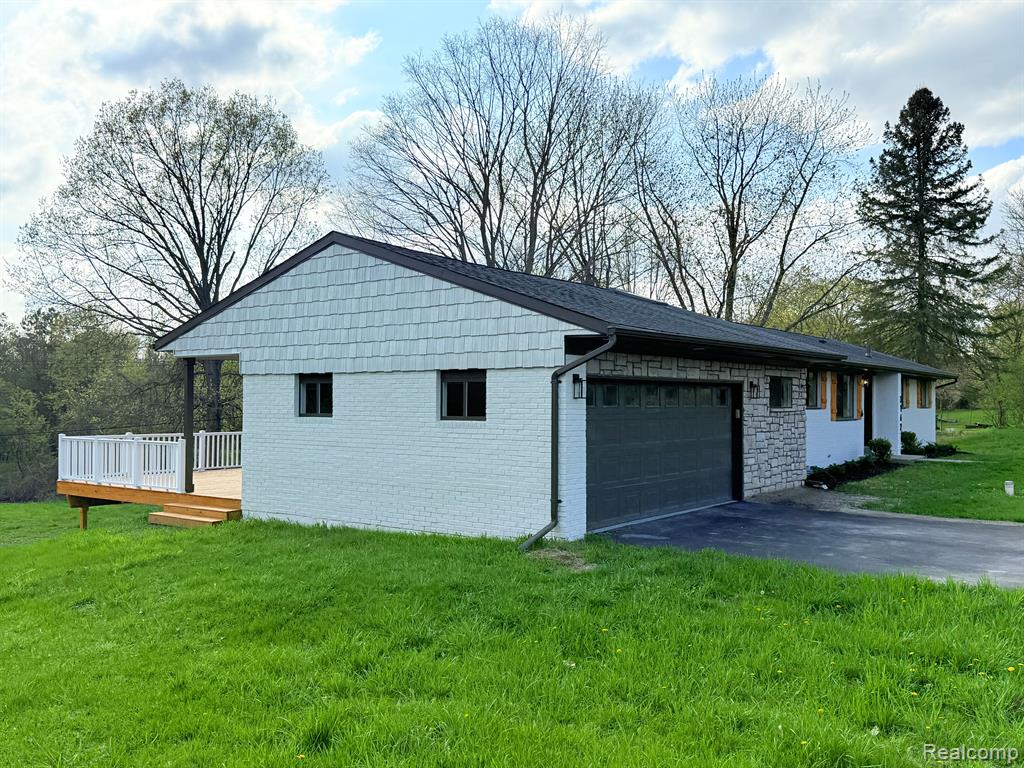3142 Weygant Drive Rochester, MI 48306 - Photo 5 of 45