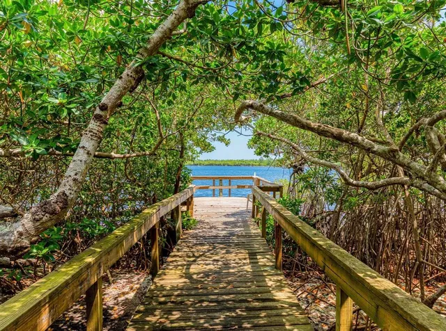 $2,200 | 5748 Southeast Riverboat Drive, Stuart, FL 34997