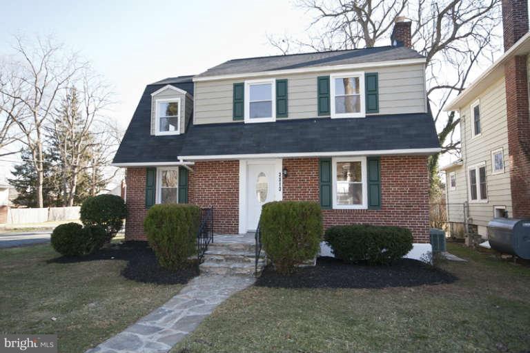 3513 Rolling Rd. Baltimore, MD 21244 - Photo 1 of 23 Exterior (Front)