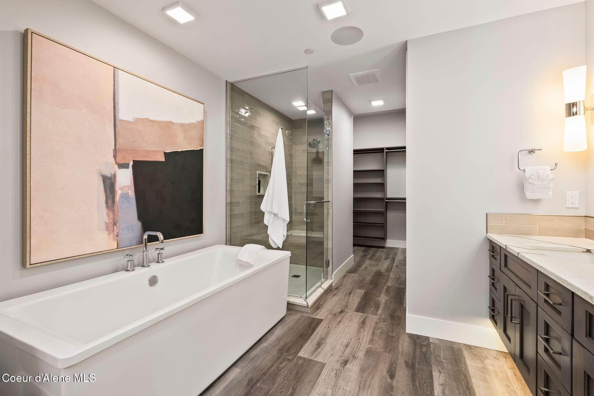 802 Sandpoint Avenue, Unit 8306 Sandpoint, ID 83864 - Photo 31 of 84 DSC04662