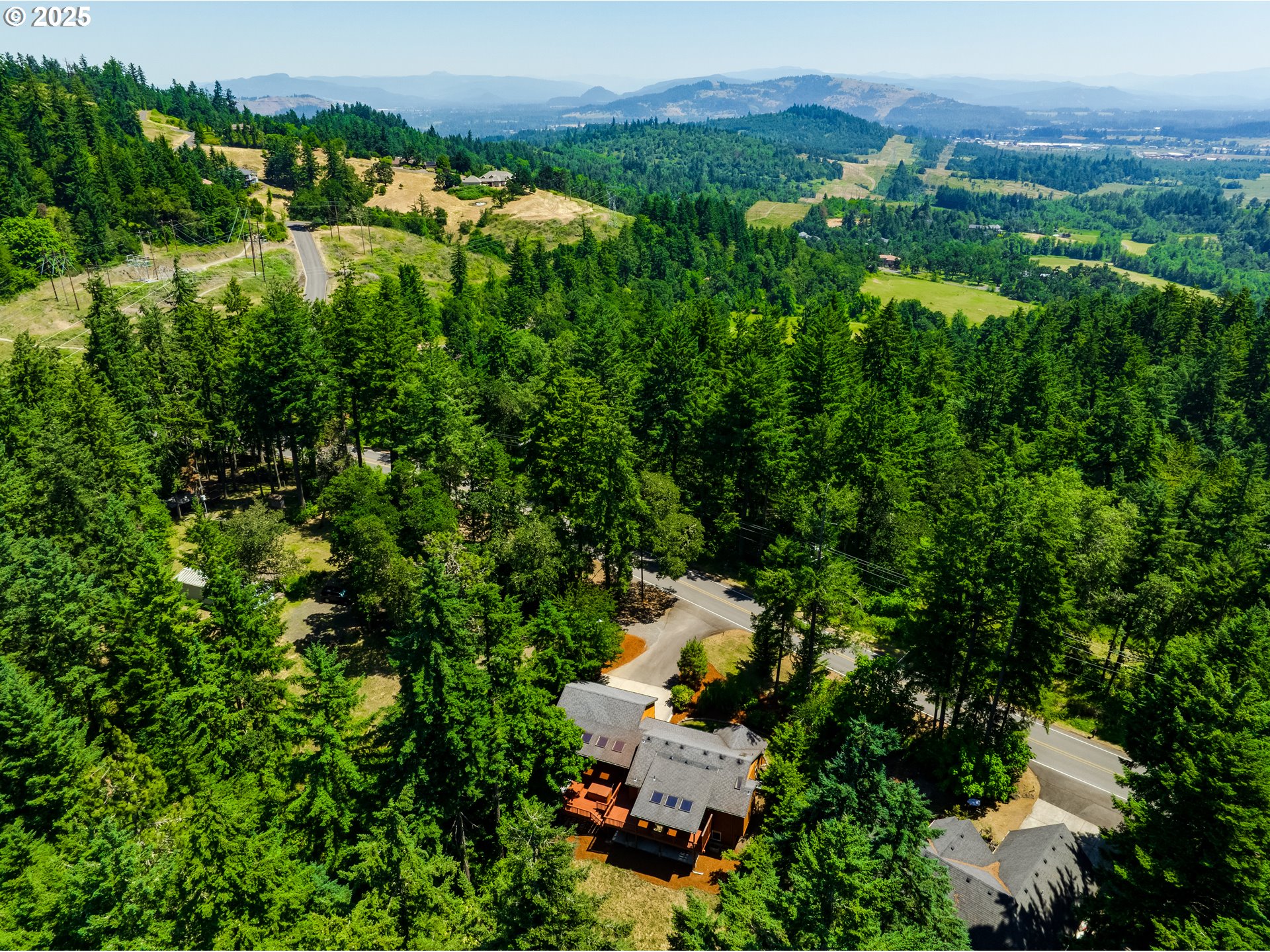 32502 Dillard Road Eugene, OR 97405 - Photo 5 of 30 an aerial view of multiple house