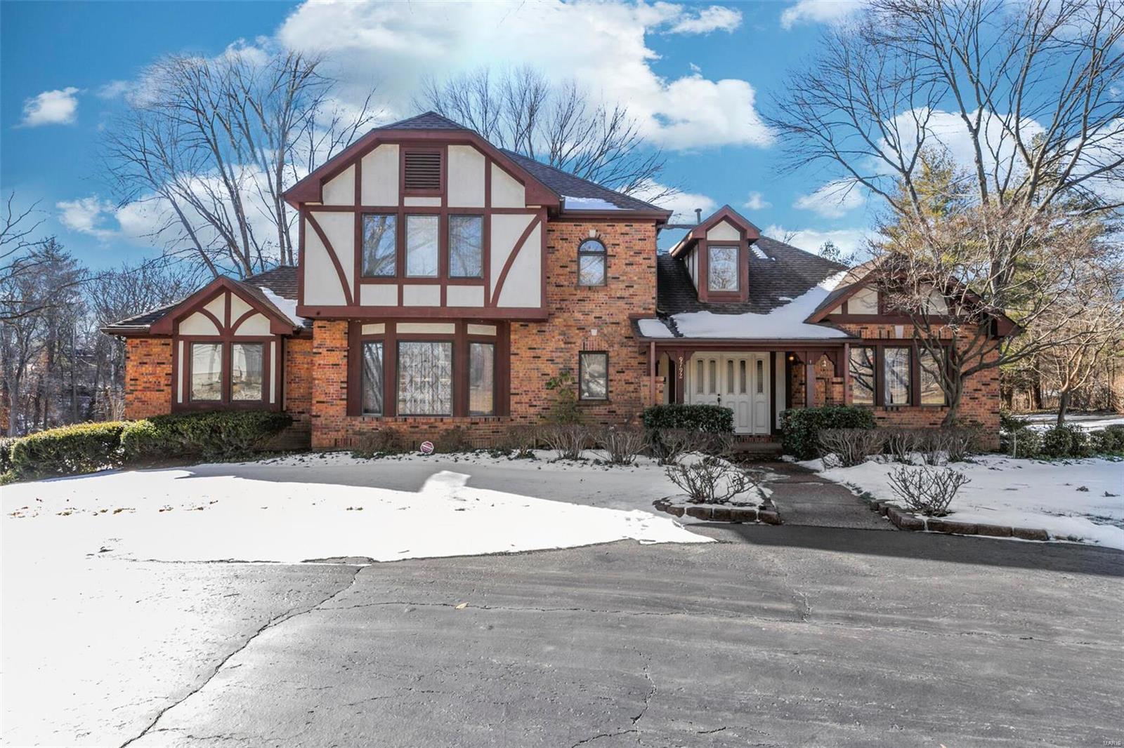 9792 Old Warson Road St. Louis, MO 63124 - Photo 1 of 64 Gallery Image 1