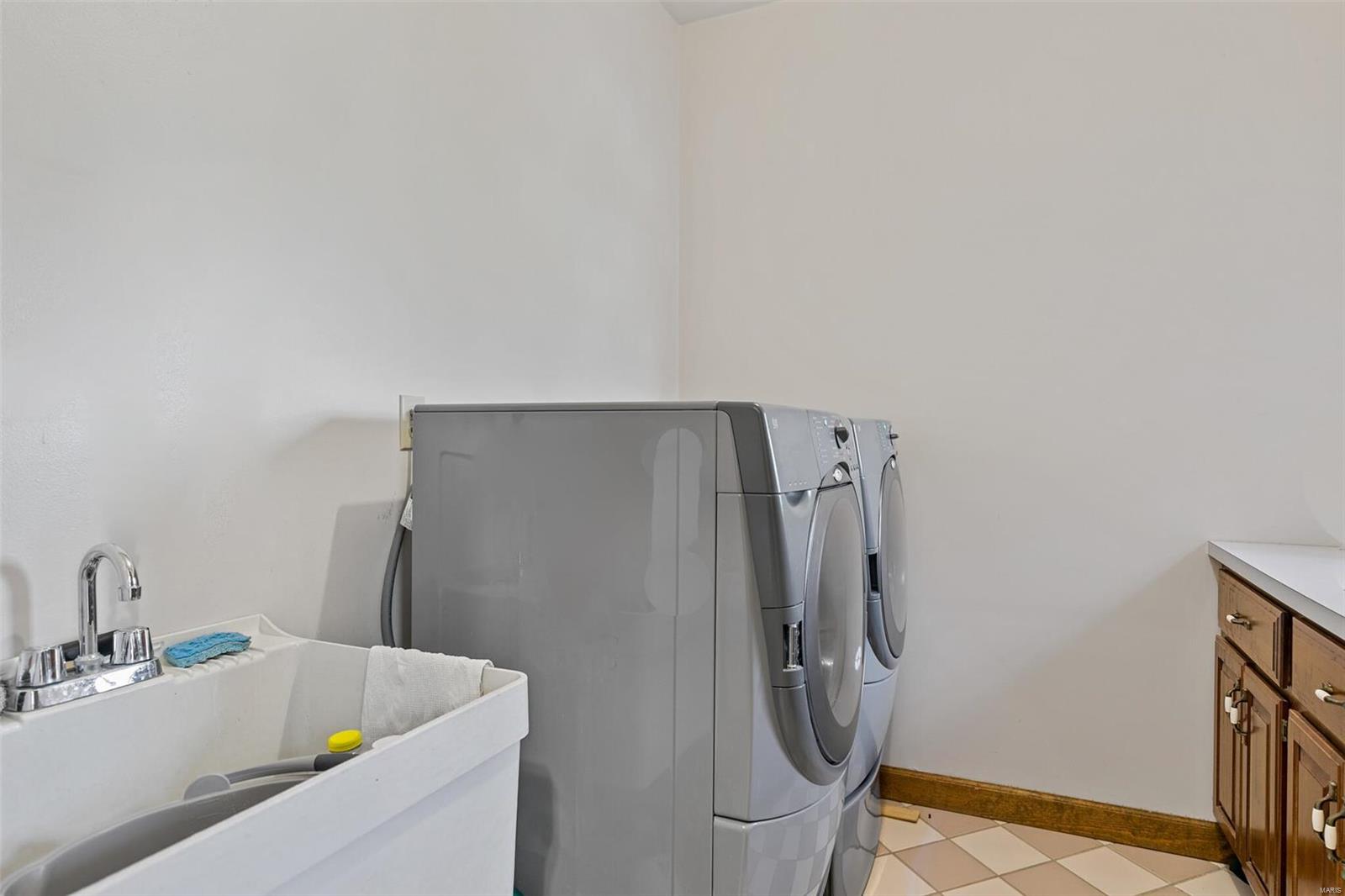 9792 Old Warson Road St. Louis, MO 63124 - Photo 19 of 64 Gallery Image 19