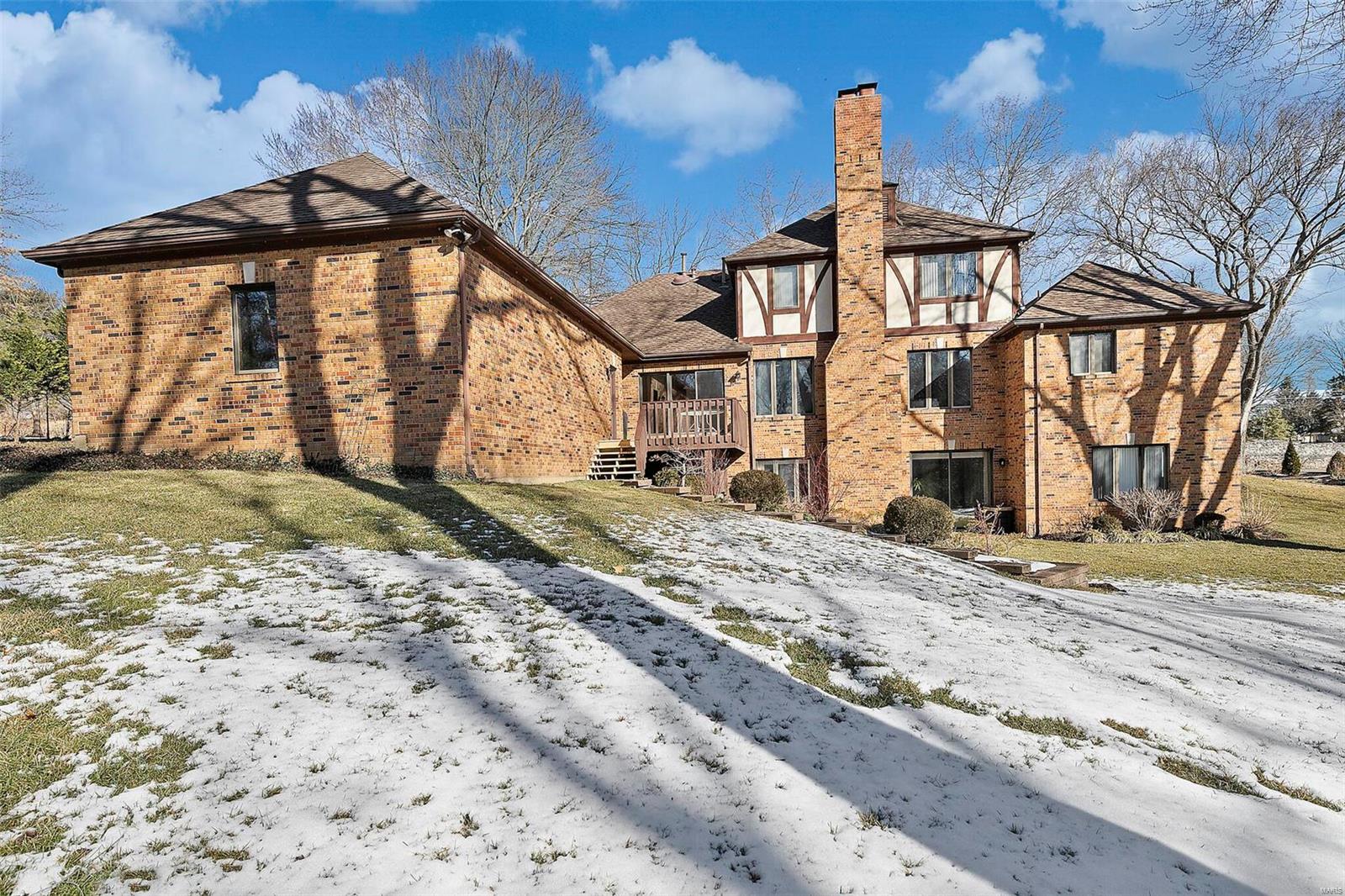 9792 Old Warson Road St. Louis, MO 63124 - Photo 3 of 64 Gallery Image 3