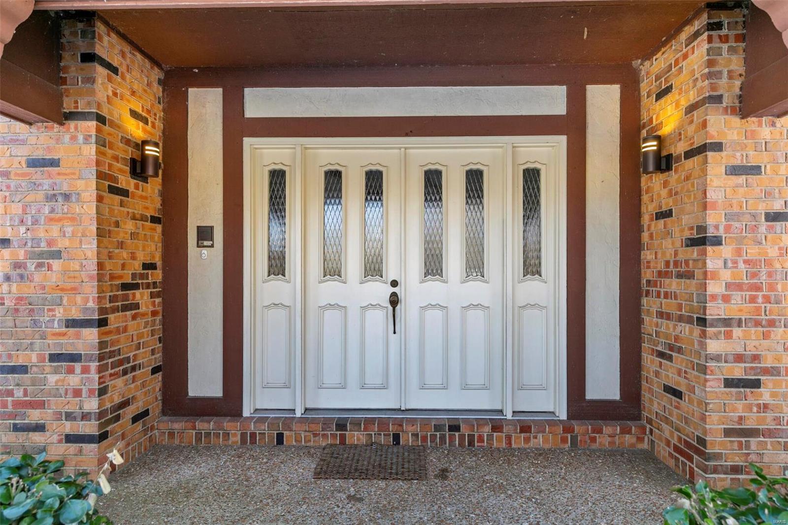 9792 Old Warson Road St. Louis, MO 63124 - Photo 5 of 64 Gallery Image 5