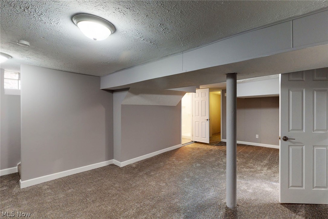 977 Rushleigh Road Cleveland Heights, OH 44121 - Photo 28 of 35