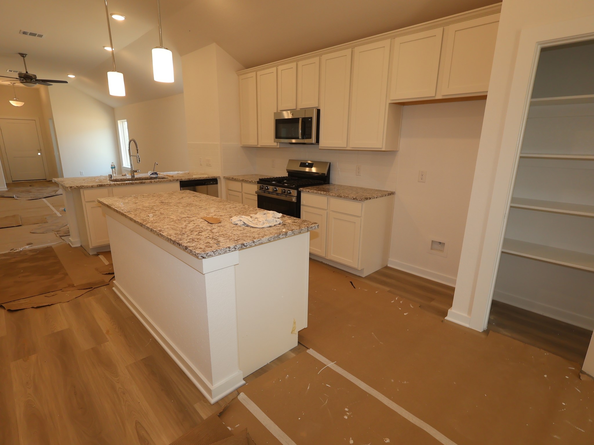 1626 Birch Wood Drive Rosenberg, TX 77471 - Photo 2 of 18