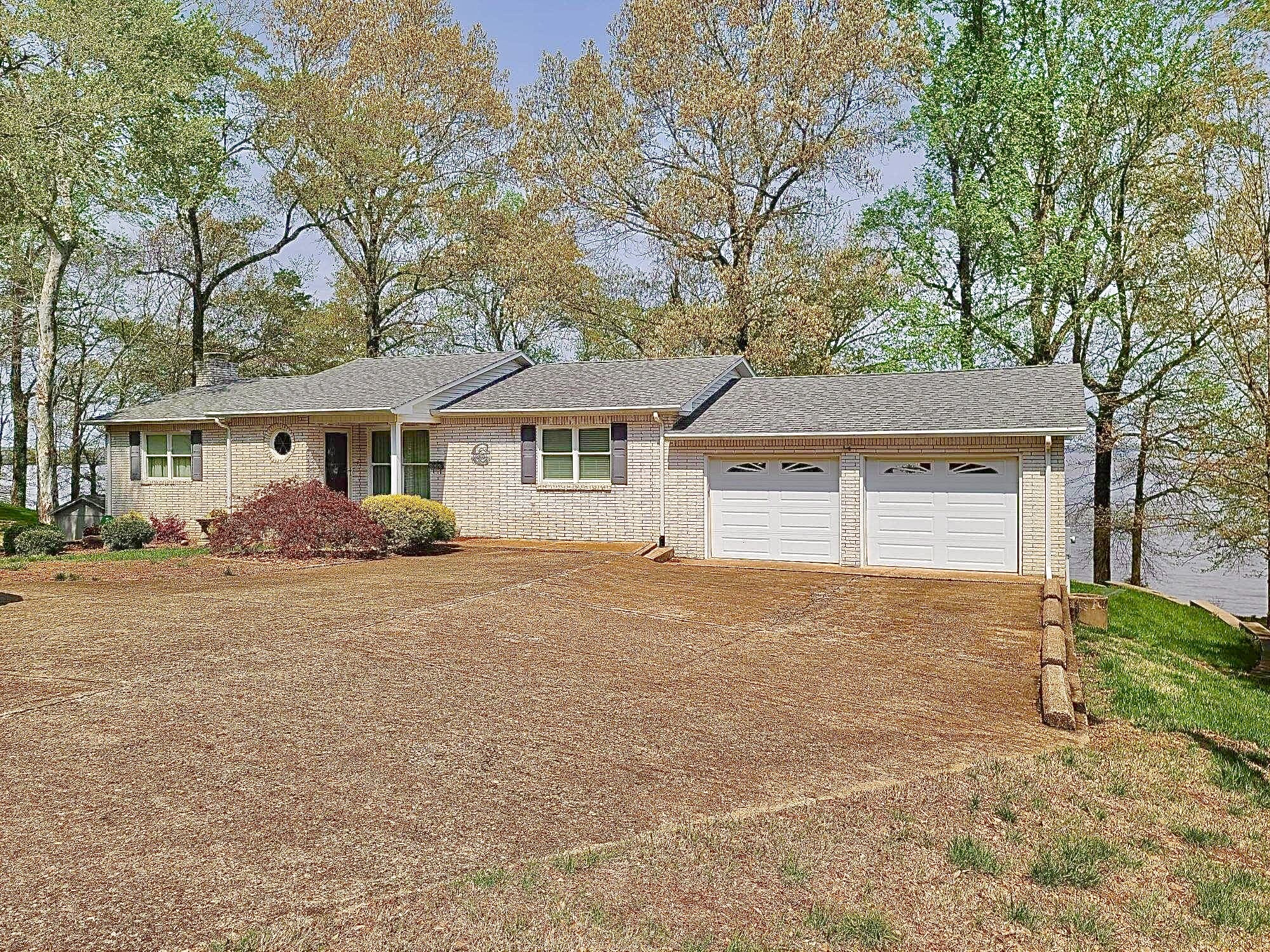 100 Branch Loop Big Sandy, TN 38221 - Photo 1 of 28 Gallery Image 1