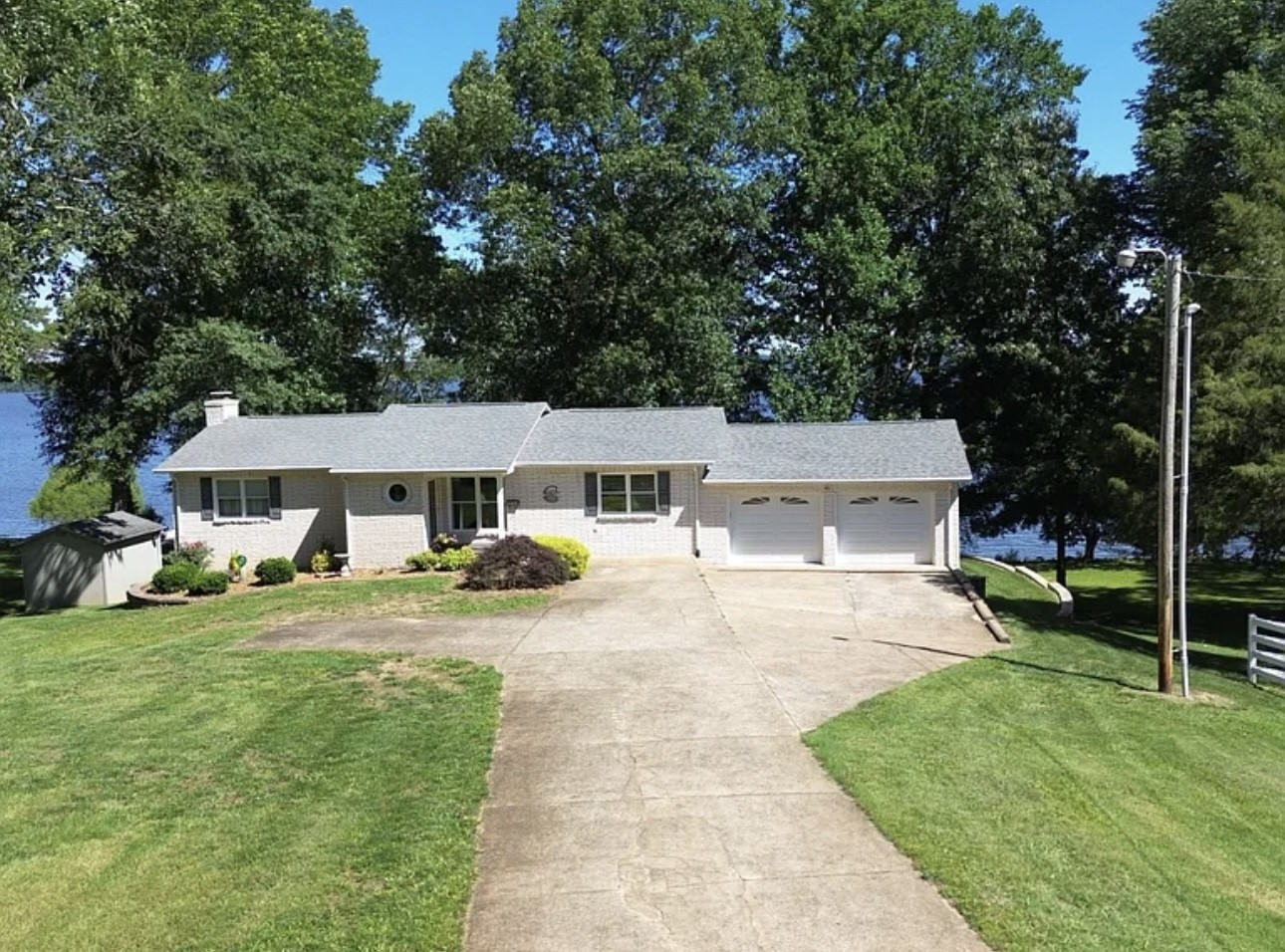 100 Branch Loop Big Sandy, TN 38221 - Photo 2 of 28 Gallery Image 2