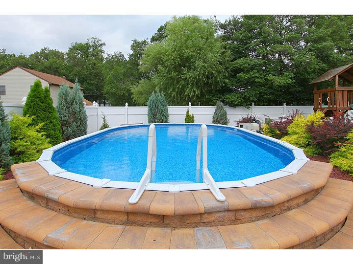 1366 Riley Avenue Westville, NJ 08093 - Photo 17 of 20 Pool