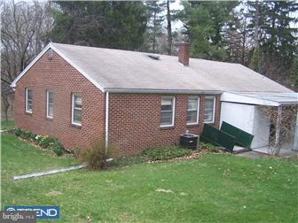 3105 River Road Reading, PA 19605 - Photo 6 of 12 Exterior Back