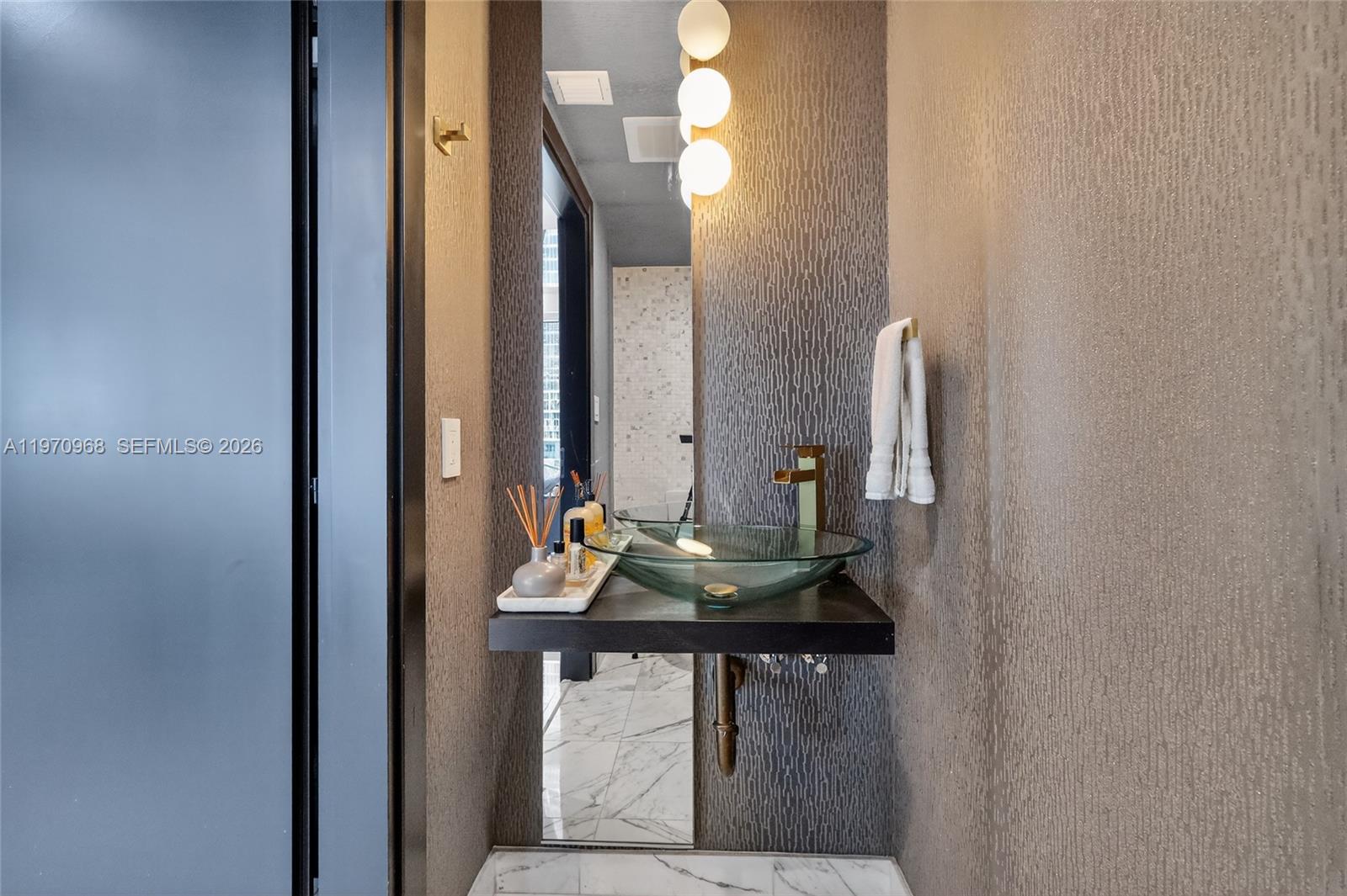 200 Biscayne Blvd Way, Unit 1108 Miami, FL 33131 - Photo 29 of 38