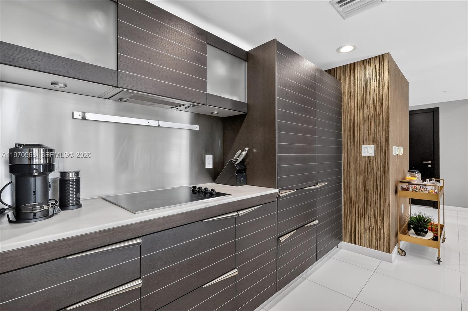 200 Biscayne Blvd Way, Unit 1108 Miami, FL 33131 - Photo 8 of 38