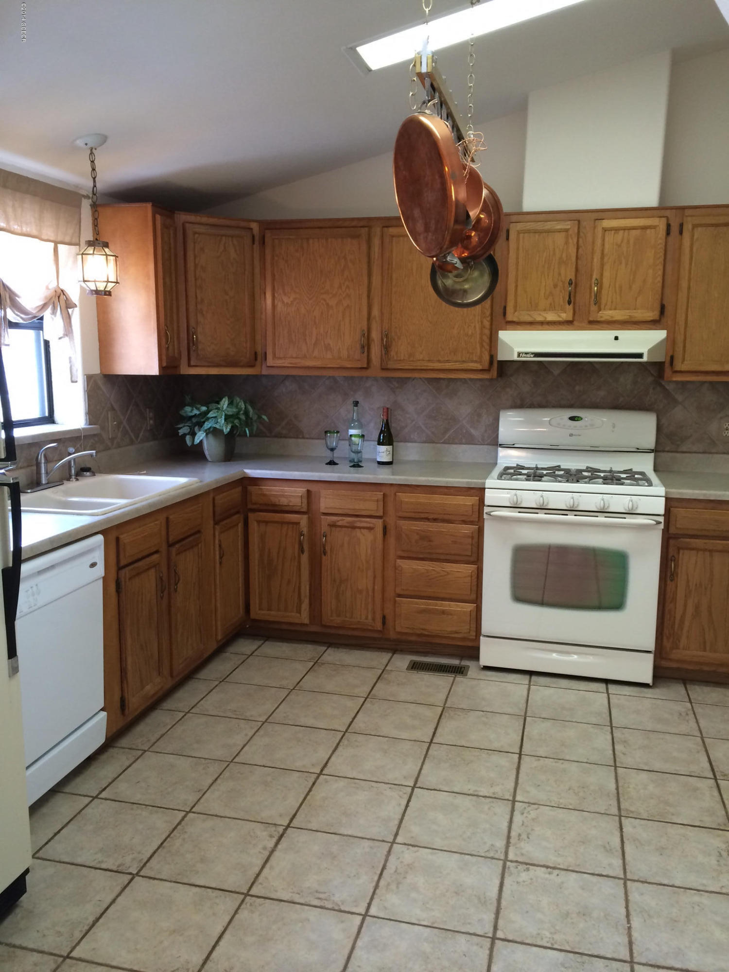 305 Prairie Sage Road Tabernash, CO 80478 - Photo 7 of 10 kitchen