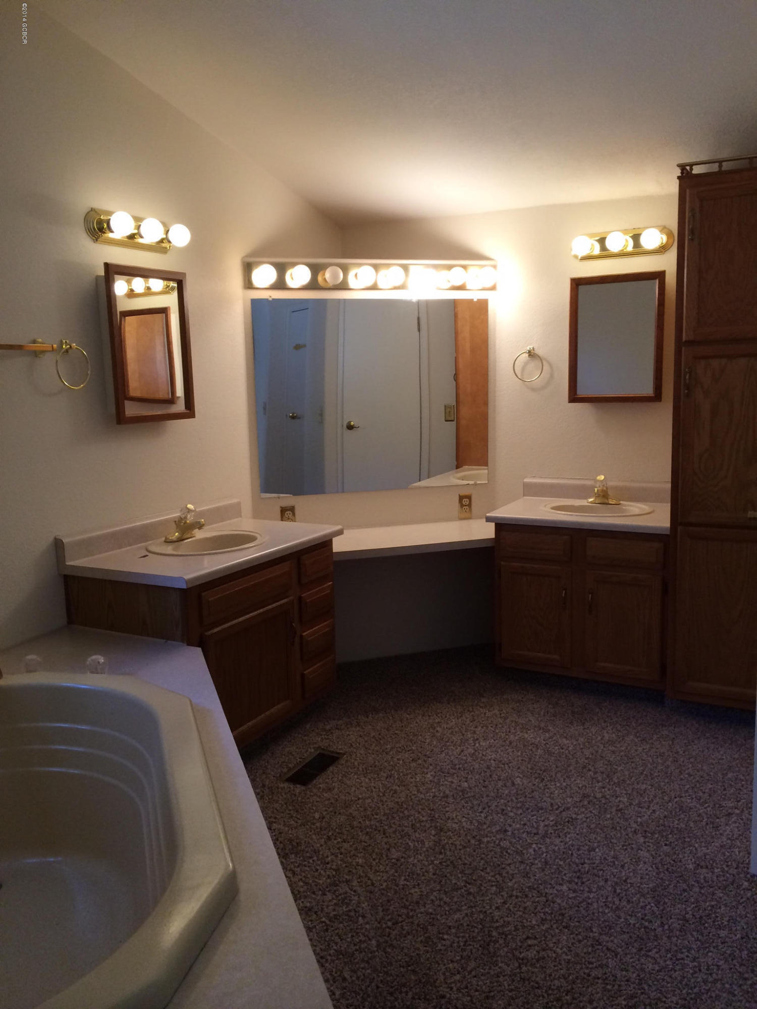 305 Prairie Sage Road Tabernash, CO 80478 - Photo 8 of 10 bath view 1