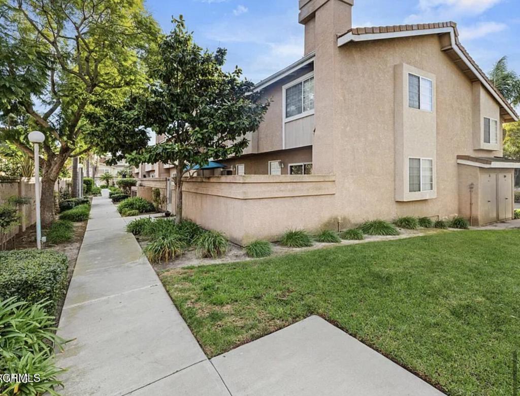 5204 Columbus Place Oxnard, CA 93033 - Photo 3 of 25
