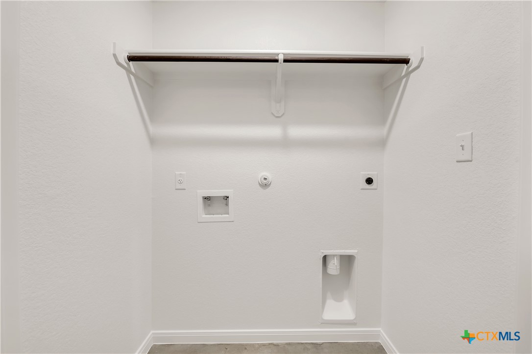 903 Wax Myrtle Court, Unit B Killeen, TX 76543 - Photo 12 of 13 a bathroom with a shower