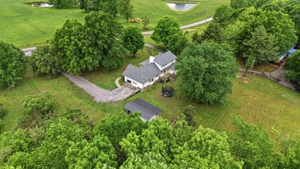 $369,900 | 34 L Mitchell Road, Kelso, TN 37348