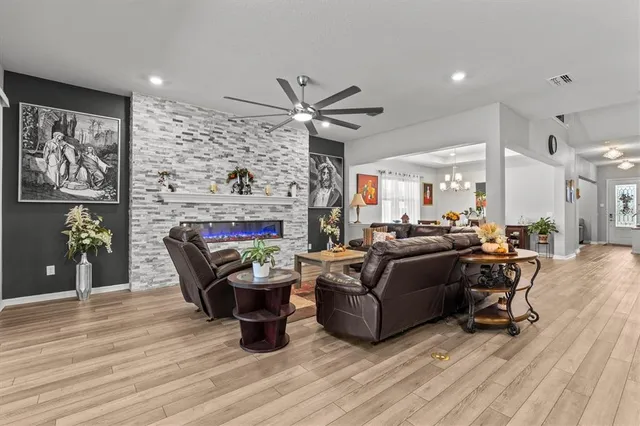 $1,199,000 | 19270 Briarbrook Drive, Tampa, FL 33647