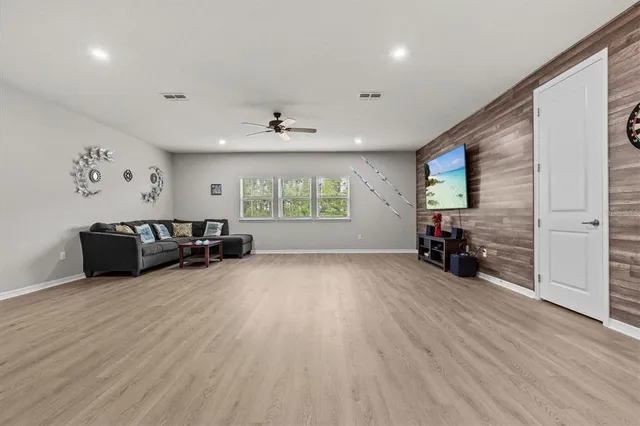 $1,199,000 | 19270 Briarbrook Drive, Tampa, FL 33647