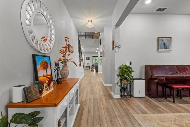 $1,199,000 | 19270 Briarbrook Drive, Tampa, FL 33647