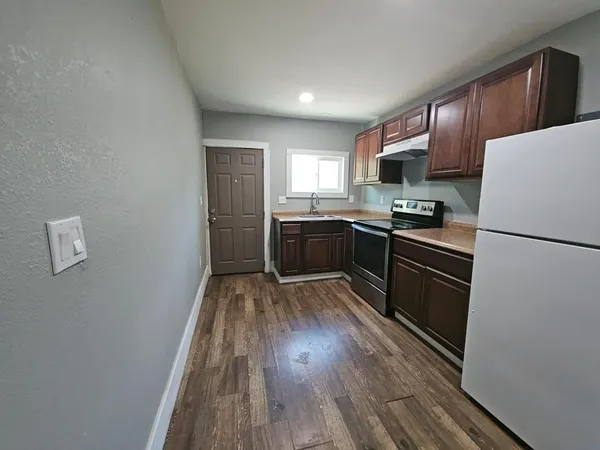 $900 | 2470 Highway 45, Glenn, CA 95943