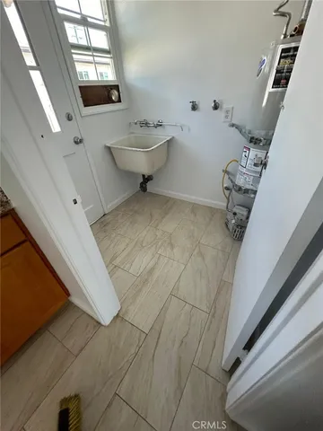 $1,850 | 230 South Fremont Avenue, Alhambra, CA 91801