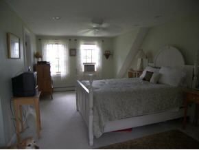 621 4th Range Road Pembroke, NH 03275 - Photo 10 of 11