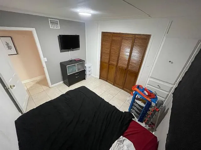 $100,000 | 11201 Southwest 55th Street, Unit D16, Hialeah, FL 33015