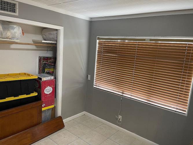 11201 Southwest 55th Street, Unit D16 Hialeah, FL 33015 - Photo 21 of 28