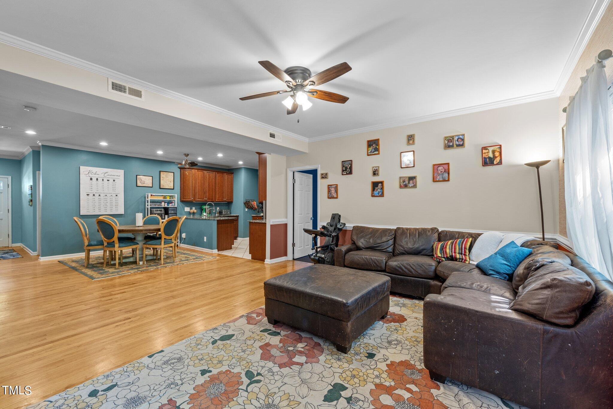 6531 New Market Way Raleigh, NC 27615 - Photo 10 of 27 living area