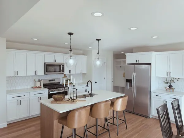 $419,900 | 1696 Yorktown Drive, Bourbonnais, IL 60914