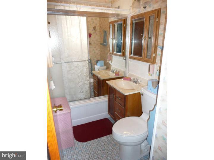 9203 Treaty Road Philadelphia, PA 19114 - Photo 7 of 24 Gallery Image 7