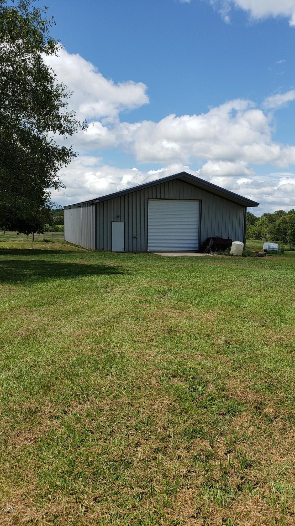 2473 Bouie Road Carriere, MS 39426 - Photo 17 of 27 20200824_125603