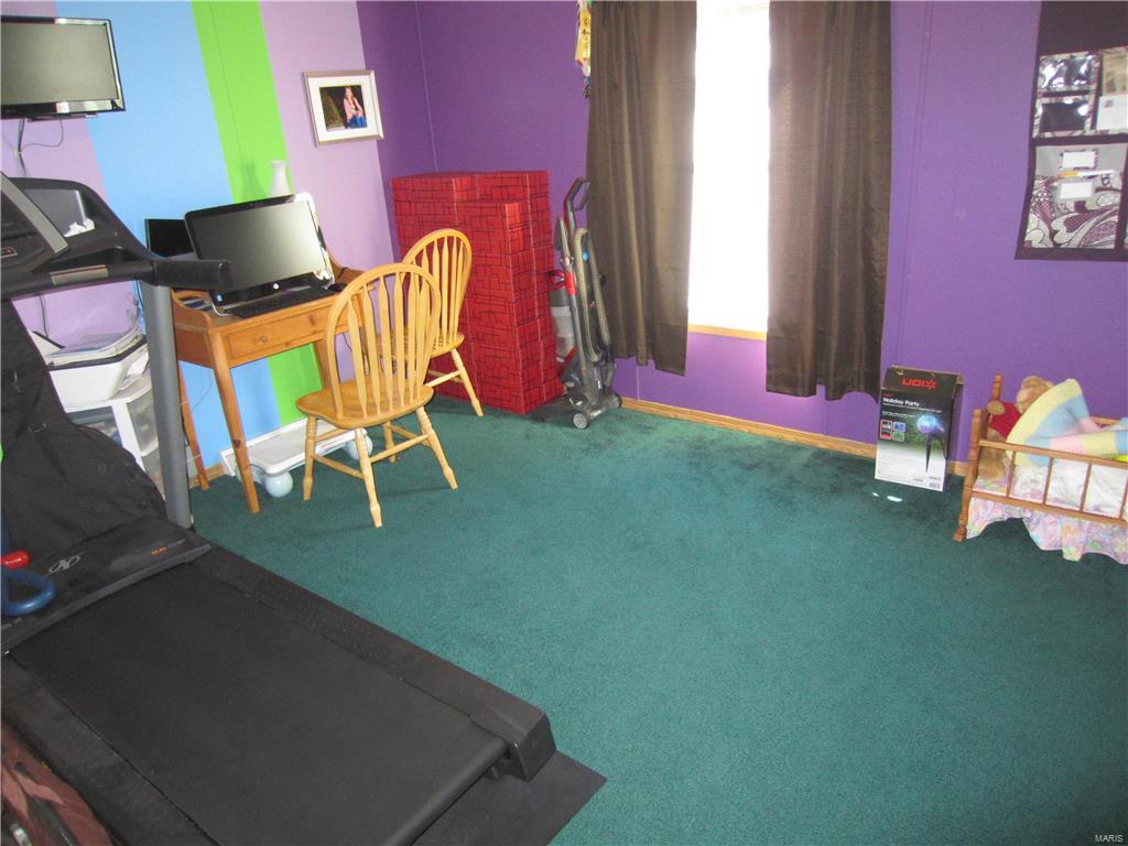 60 Bellview Road Nebo, IL 62355 - Photo 11 of 16 Gallery Image 11