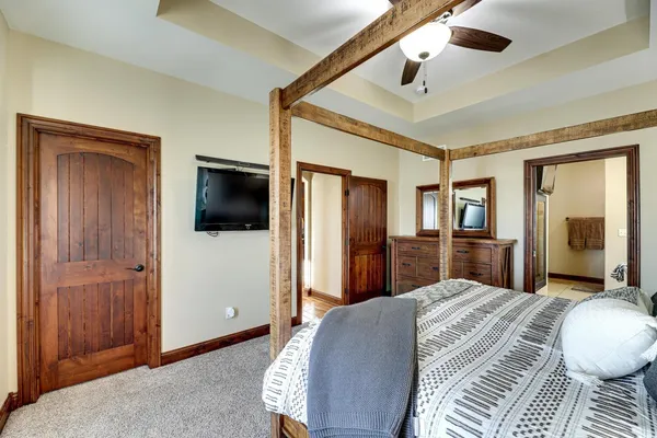 $532,500 | 703 West Sandstone Court, Andover, KS 67002