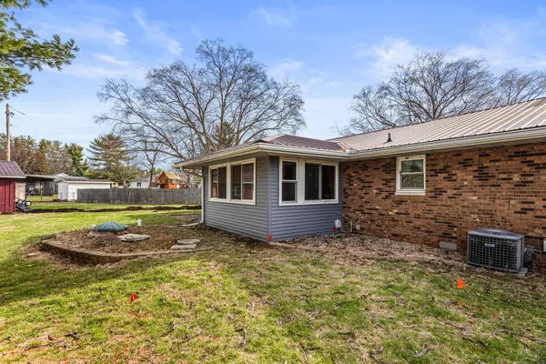 $255,000 | 5 Truman Court, Philo, IL 61864