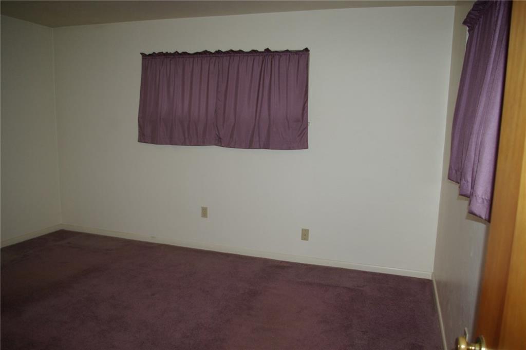 222 Singer Avenue McKees Rocks, PA 15136 - Photo 8 of 19 master bedroom