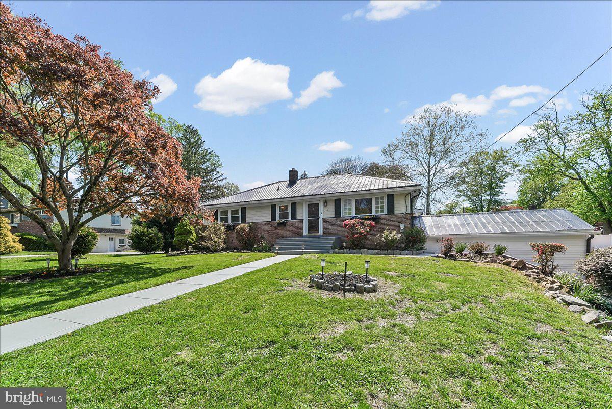 225 Chestnut Street Newtown Square, PA 19073 - Photo 1 of 46