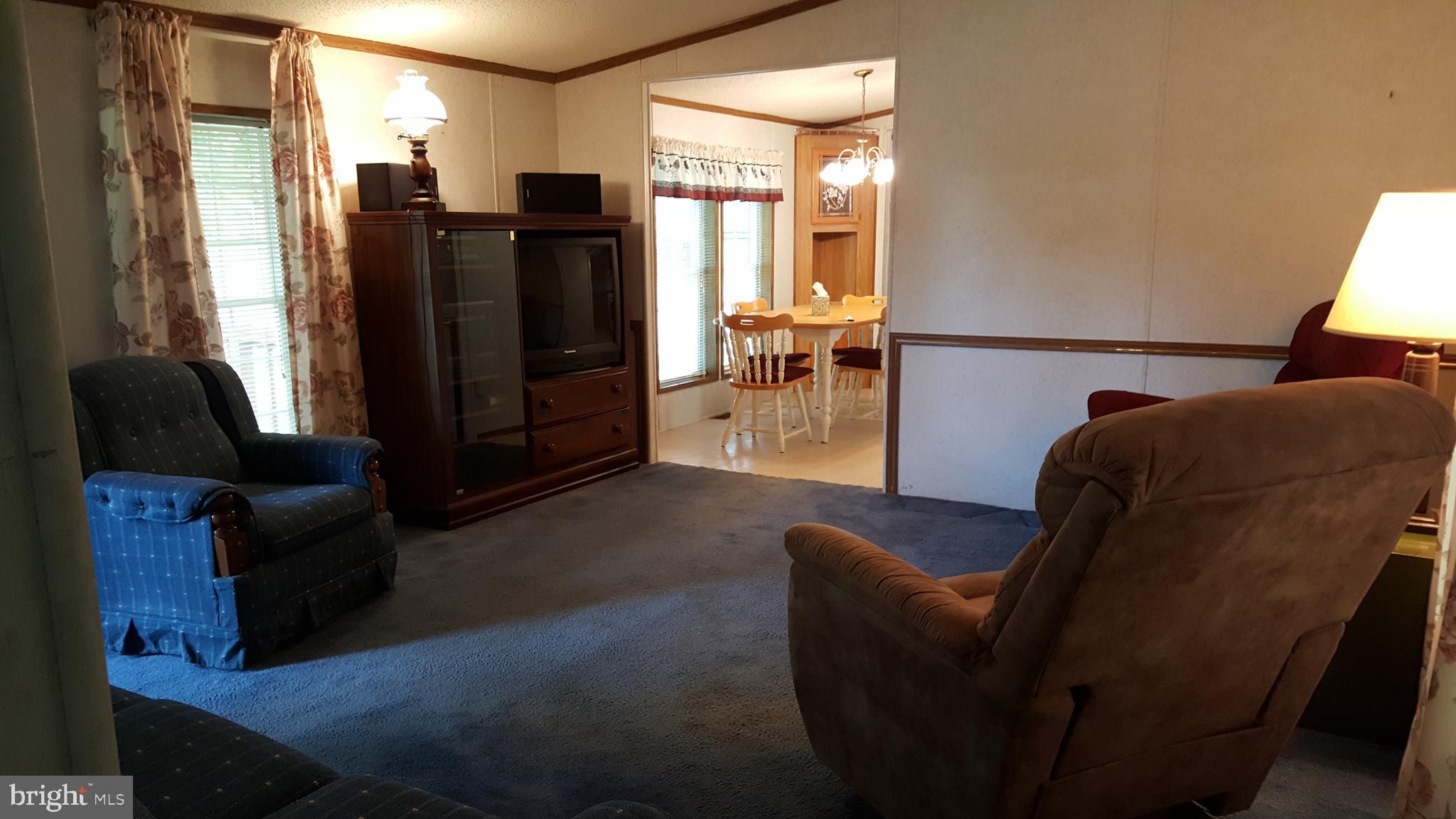 21 Cecilton Manor Drive Warwick, MD 21912 - Photo 3 of 16 Home comes with furnishings