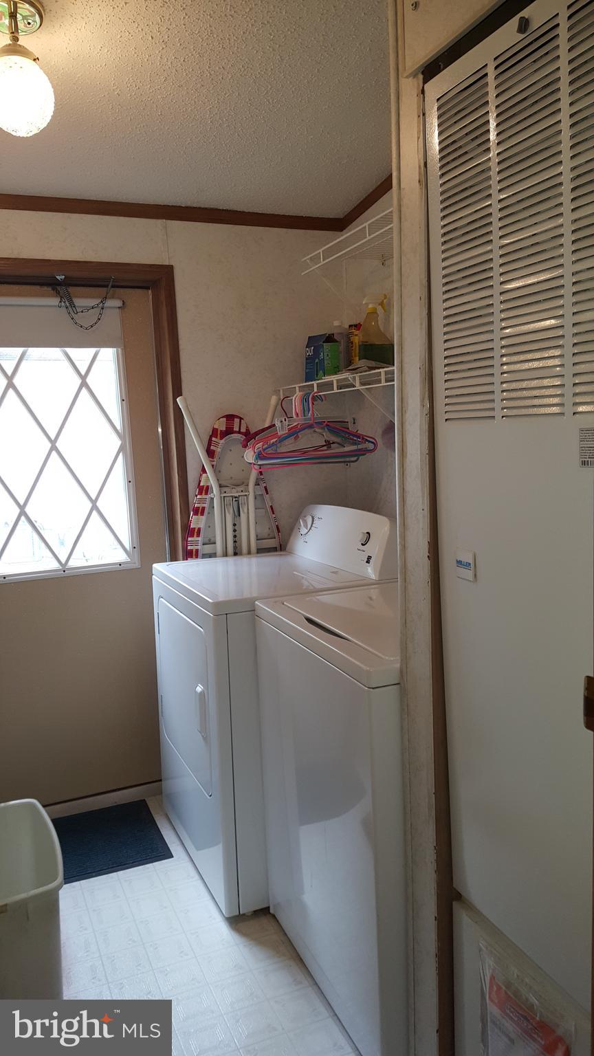 21 Cecilton Manor Drive Warwick, MD 21912 - Photo 6 of 16 New washer and dryer are staying