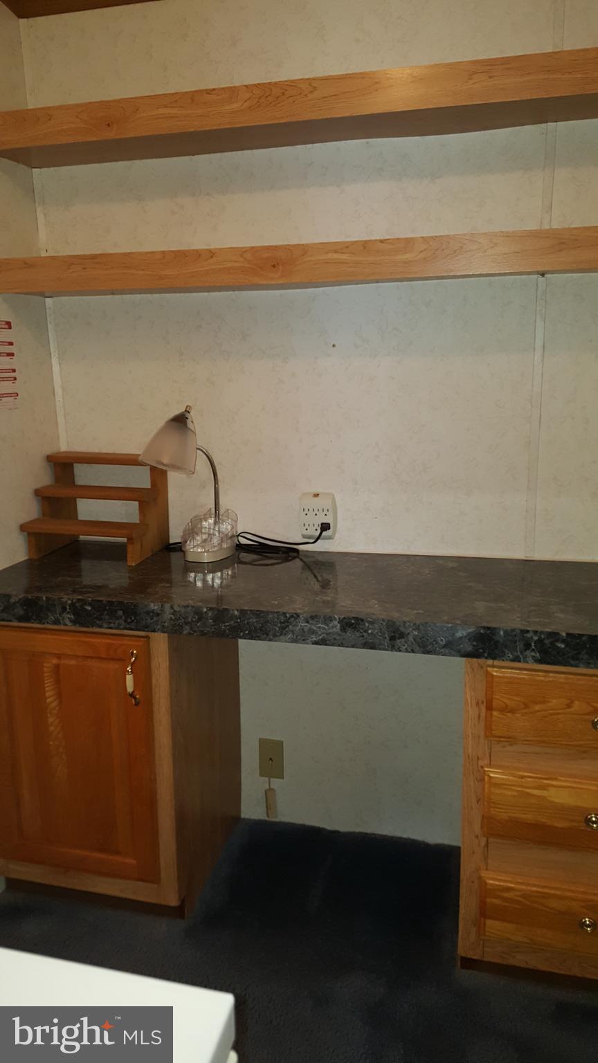 21 Cecilton Manor Drive Warwick, MD 21912 - Photo 7 of 16 Office area