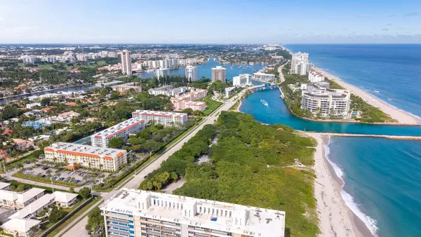 $420,000 | 1111 South Ocean Boulevard, Unit 413, Boca Raton, FL 33432