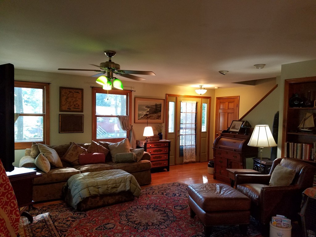 5 Youngs Road Gloucester, MA 01930 - Photo 12 of 28 Gallery Image 12