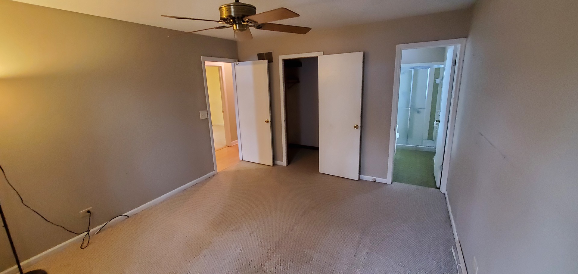 997 Ruth Drive Elgin, IL 60123 - Photo 13 of 27