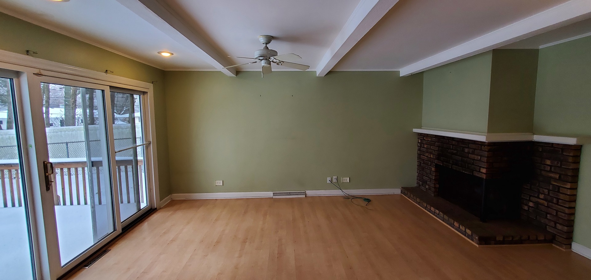 997 Ruth Drive Elgin, IL 60123 - Photo 8 of 27