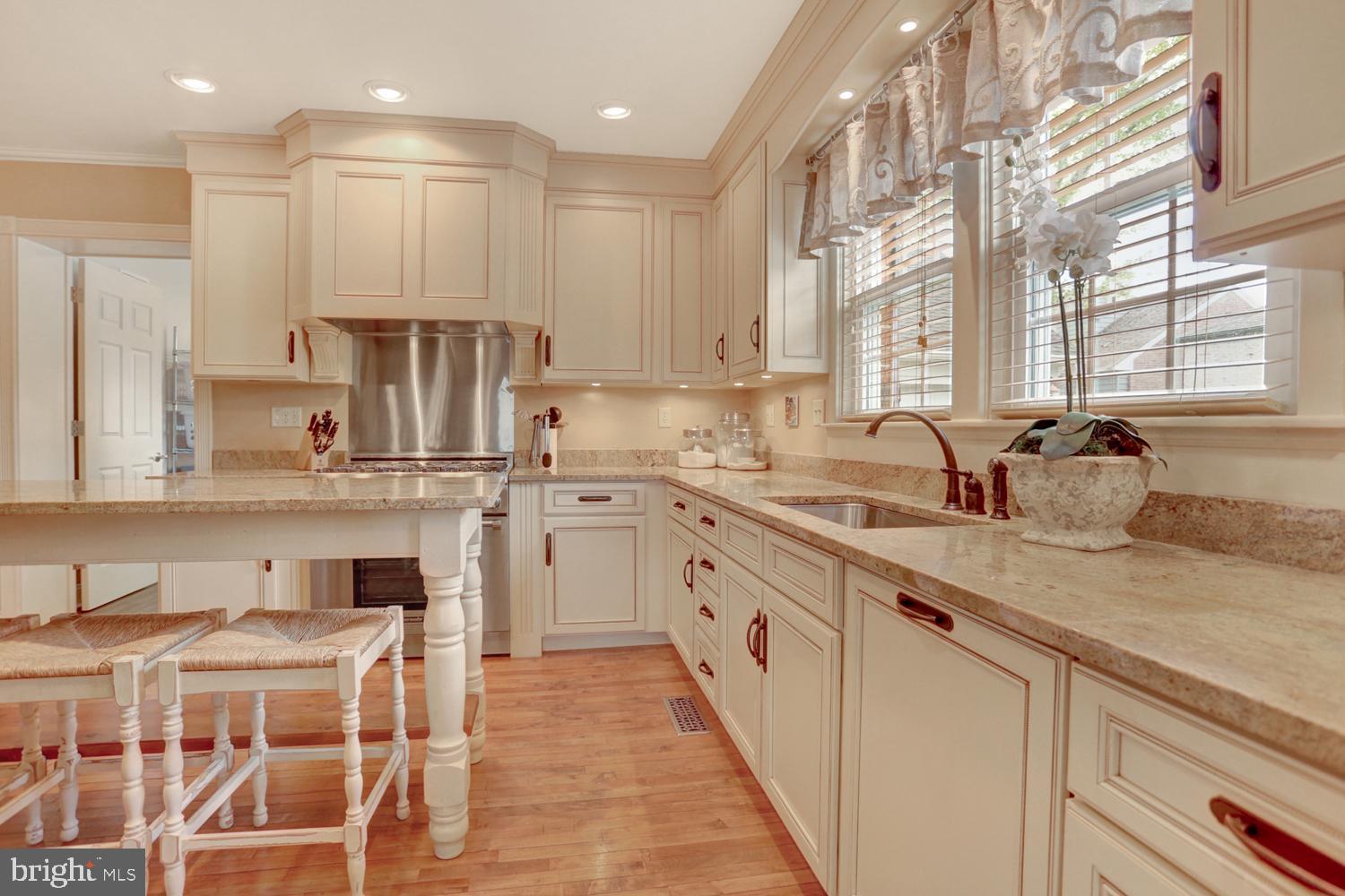 7 Oak Street Hanover, PA 17331 - Photo 12 of 42 Gallery Image 12
