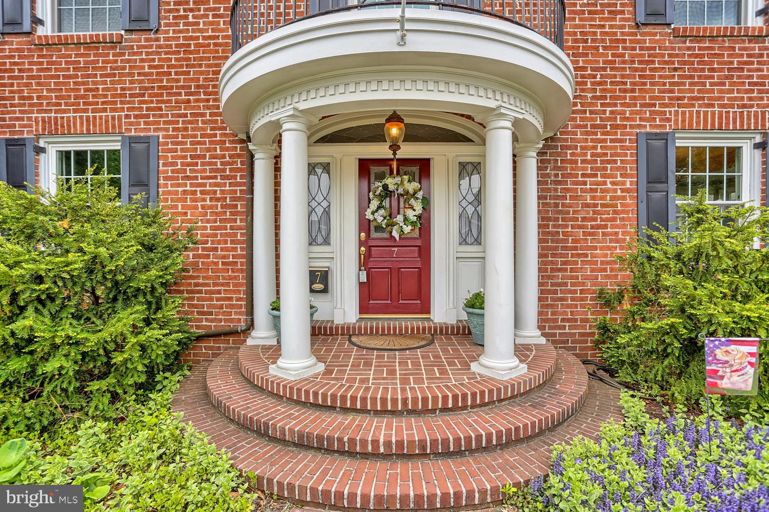 7 Oak Street Hanover, PA 17331 - Photo 5 of 42 Gallery Image 5