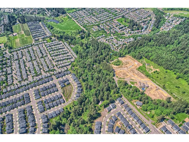 $1,895,000 | 12440 Northwest Laidlaw Road, Portland, OR 97229